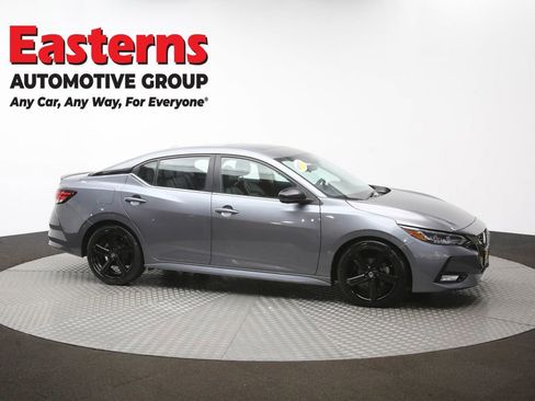 Used 2023 Nissan Sentra SR w/ SR Premium Package image 47