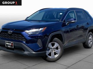 Used 2025 Toyota RAV4 XLE FWD video 1