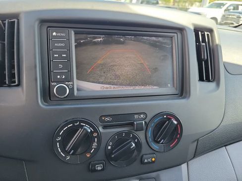 Used 2021 Nissan NV200 SV w/ Sliding Door Glass Package FWD image 25