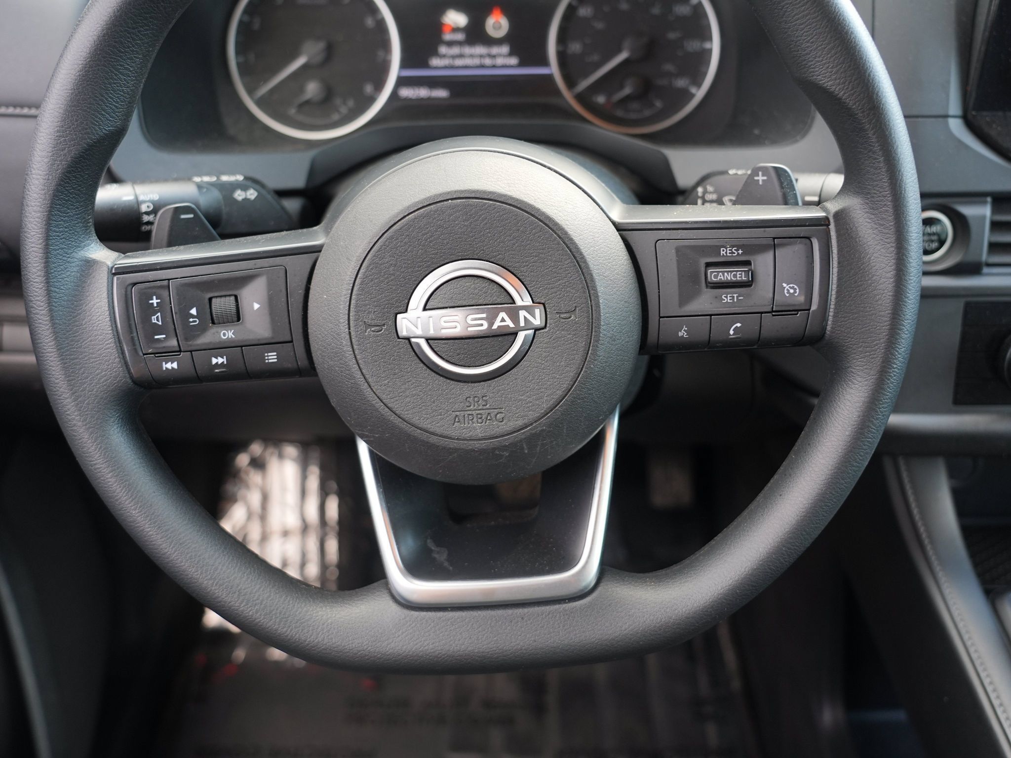Used 2024 Nissan Pathfinder S AWD/4WD image 24