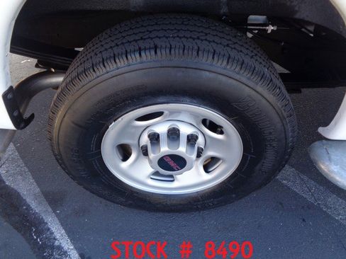 Used 2024 GMC Savana 2500 w/ Driver Convenience Package image 21