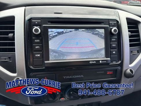 Used 2015 Toyota Tacoma PreRunner w/ SR5 Package RWD image 19