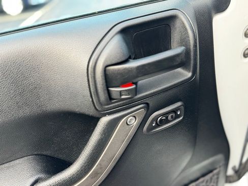 Used 2017 Jeep Wrangler Sport w/ Quick Order Package 23S image 14