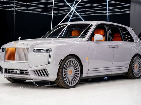 Used 2026 Rolls-Royce Cullinan image 3