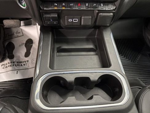 Used 2022 Chevrolet Silverado 1500 RST w/ Convenience Package II image 39