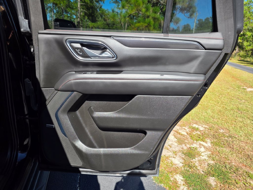 Used 2023 Chevrolet Tahoe RST w/ Luxury Package RWD image 24