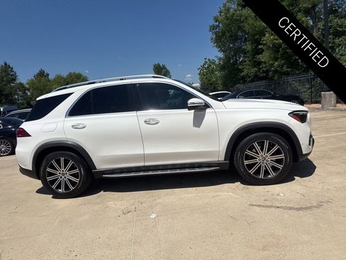 Used 2024 Mercedes-Benz GLE 350 4MATIC image 3