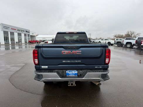 Used 2022 GMC Sierra 2500 SLE w/ SLE Convenience Package image 6