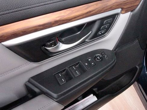 Used 2019 Honda CR-V EX-L image 13