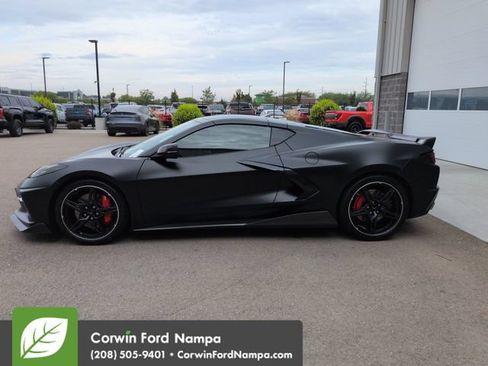Used 2021 Chevrolet Corvette Stingray Premium Cpe w/ Z51 Performance Package RWD image 6