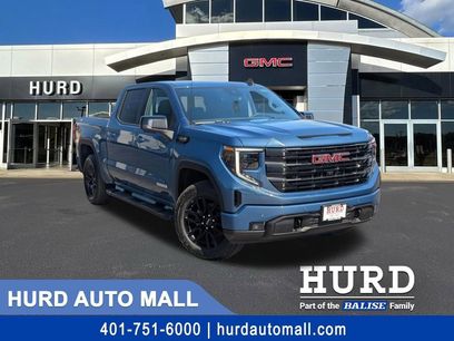 New 2026 GMC Sierra 1500 Elevation w/ Elevation Premium Package