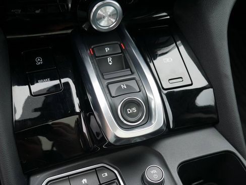 Used 2022 Acura MDX SH-AWD image 23