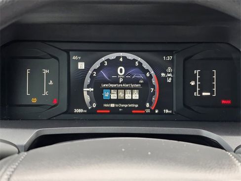 Used 2025 Toyota Tacoma SR5 image 13