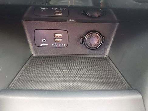 Certified 2025 Subaru Forester Wilderness AWD/4WD image 37