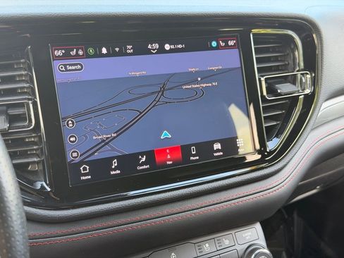 Used 2024 Dodge Durango GT AWD/4WD image 33