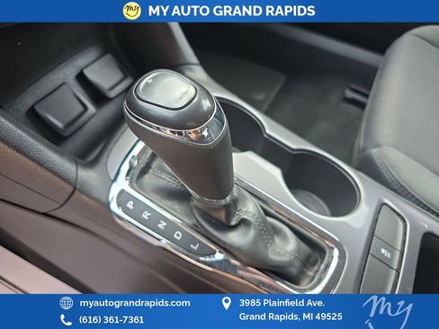 Used 2016 Chevrolet Cruze LT w/ Convenience Package FWD image 25