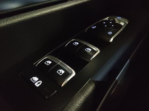 Used 2022 Kia Telluride EX w/ EX Premium Package FWD image 27