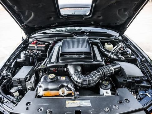 Used 2007 Ford Mustang GT Premium RWD image 2