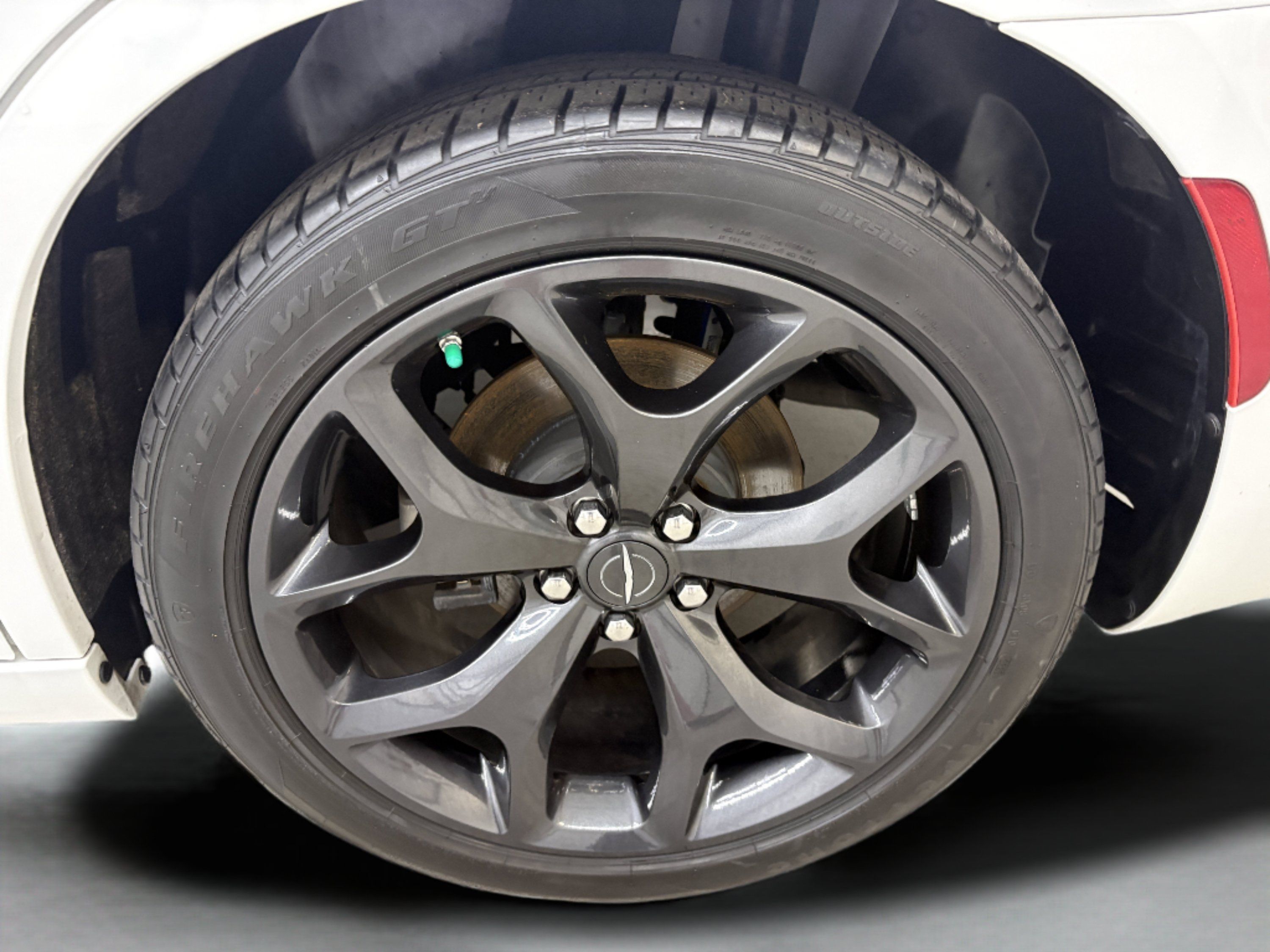 Used 2023 Chrysler 300 Touring L w/ Popular Equipment Group RWD image 8