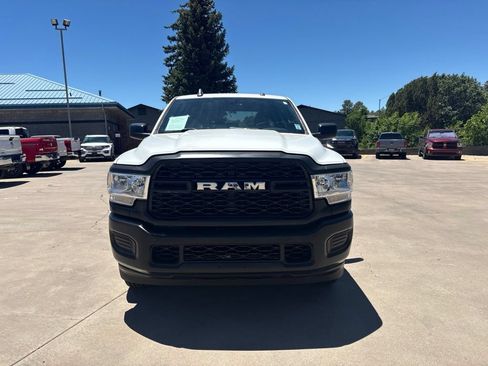 Used 2022 RAM 2500 Tradesman AWD/4WD image 2