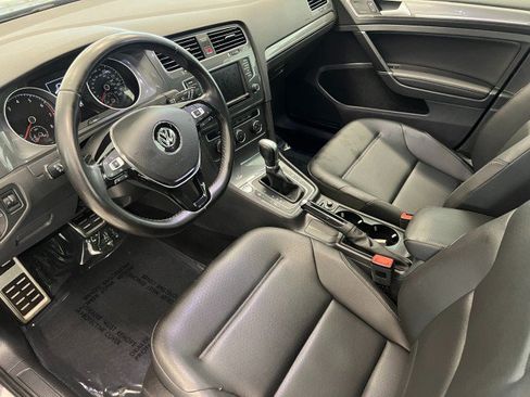 Used 2017 Volkswagen Golf Alltrack AWD/4WD image 11