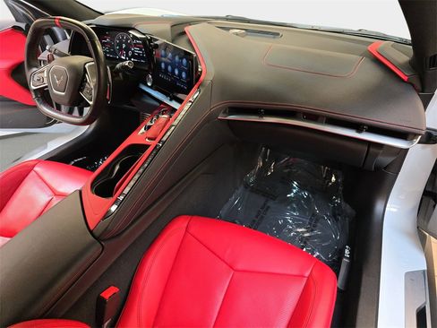 Used 2022 Chevrolet Corvette Stingray image 10