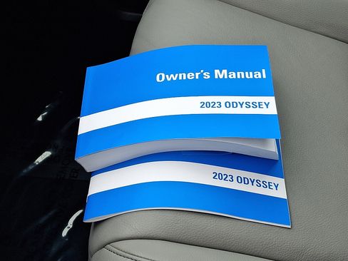 Used 2023 Honda Odyssey EX-L image 26