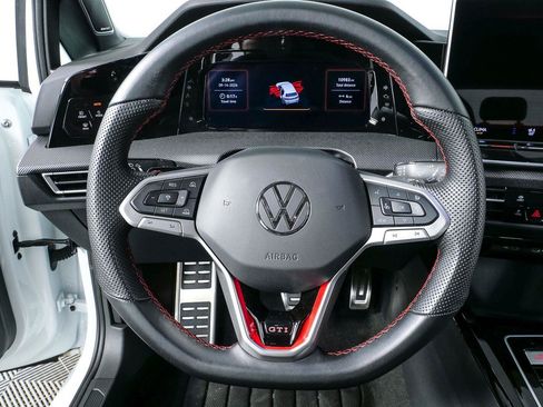 Used 2025 Volkswagen GTI Autobahn FWD image 9