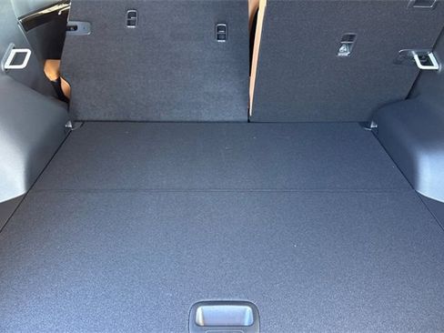 New 2026 Kia Seltos EX image 18