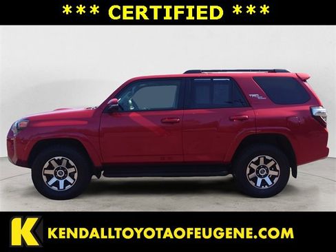 Certified 2024 Toyota 4Runner TRD Off-Road Premium image 2