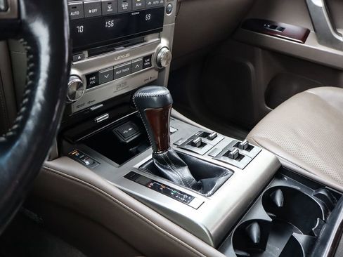 Used 2016 Lexus GX 460 Luxury image 31