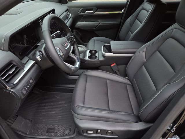 New 2027 GMC Terrain Elevation w/ Elevation Premium Package FWD image 26