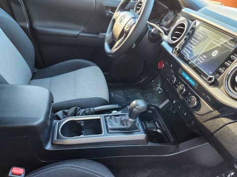 Used 2023 Toyota Tacoma TRD Sport w/ Black Out Package (TMS) image 54