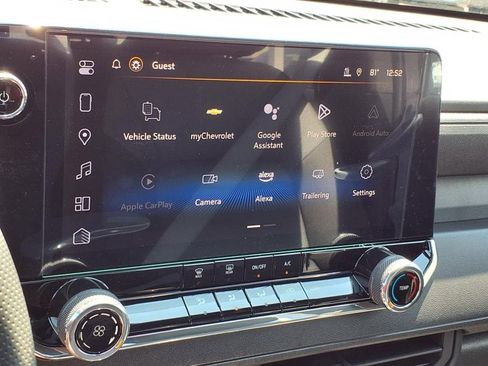 New 2025 Chevrolet Colorado W/T image 18