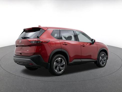 Used 2025 Nissan Rogue SV AWD/4WD image 9