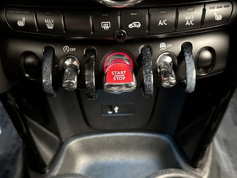 Used 2024 MINI Cooper Convertible image 22