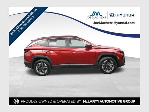 New 2026 Hyundai Tucson SEL image 1