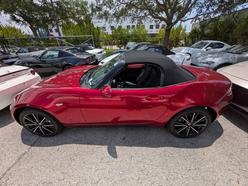 New 2026 MAZDA MX-5 Miata Grand Touring RWD image 6
