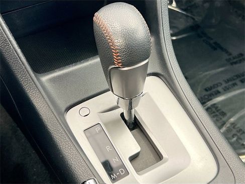 Used 2016 Subaru Crosstrek 2.0i Premium image 14