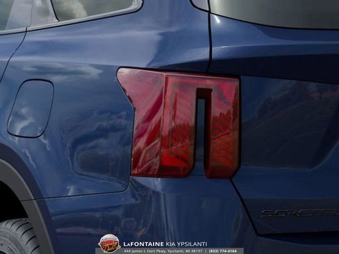 New 2025 Kia Sorento SX Prestige w/ Olive Brown Leather Package image 11