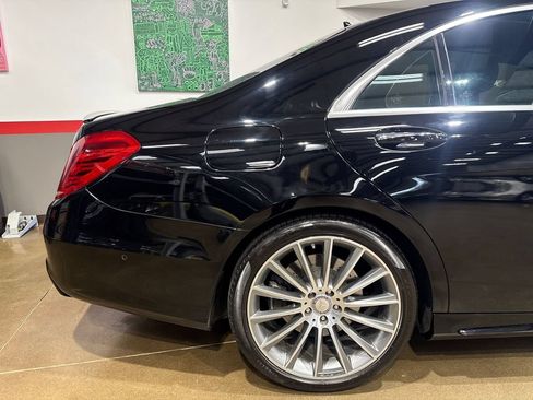 Used 2015 Mercedes-Benz S 550 4MATIC Sedan image 32