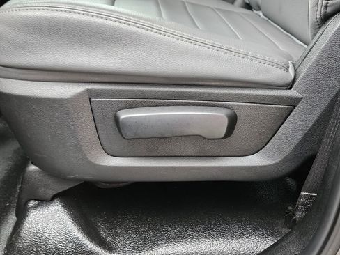 Used 2019 RAM 1500 Tradesman image 19