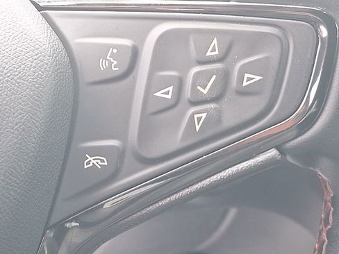 Certified 2024 Chevrolet Equinox RS image 37