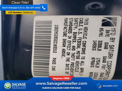 Used 2002 Saturn S-Series SL1 image 16