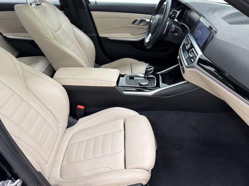 Used 2019 BMW 330i xDrive Sedan w/ Convenience Package AWD/4WD image 24