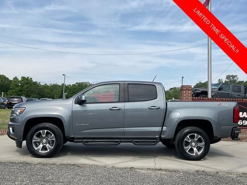 Used 2019 Chevrolet Colorado Z71 image 4