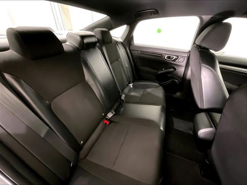 Used 2023 Honda Civic Sport image 16