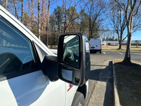 Used 2023 RAM 2500 Laramie image 13