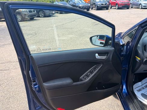 Used 2018 Kia Forte LX w/ LX Popular Package FWD image 18