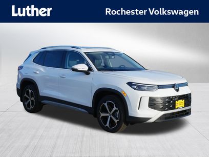 New 2026 Volkswagen Tiguan SE